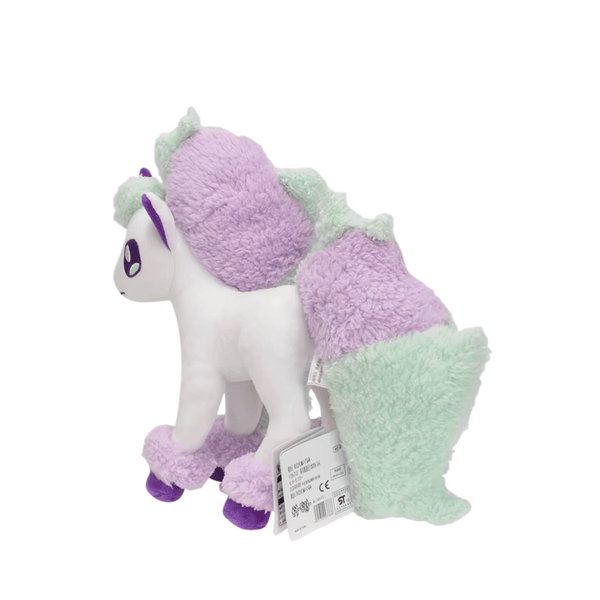 Ponyta Galar peluche de 27cm, adorable et doux, provenant de la série animé Pokémon.